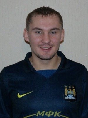 Адамов Роман