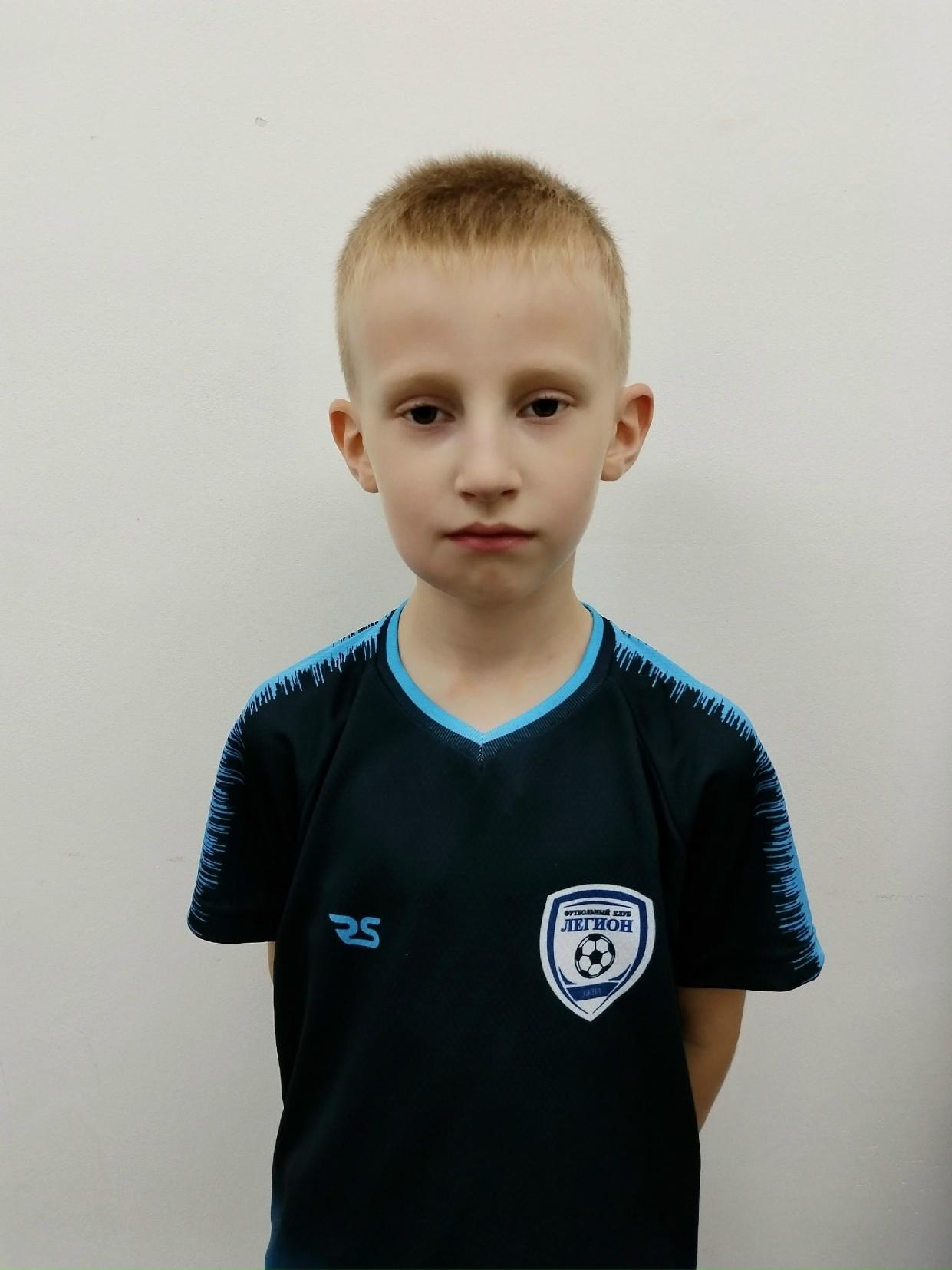 Куликов Антон