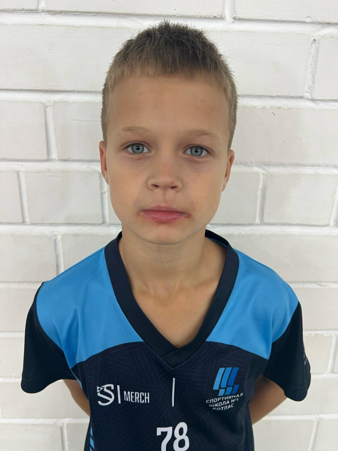 Рогатых Михаил